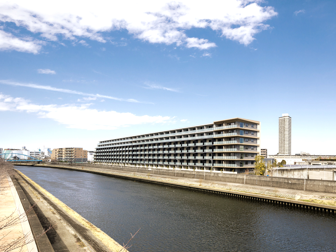 ﾌﾞﾗﾝｽﾞｼﾃｨ蓮田