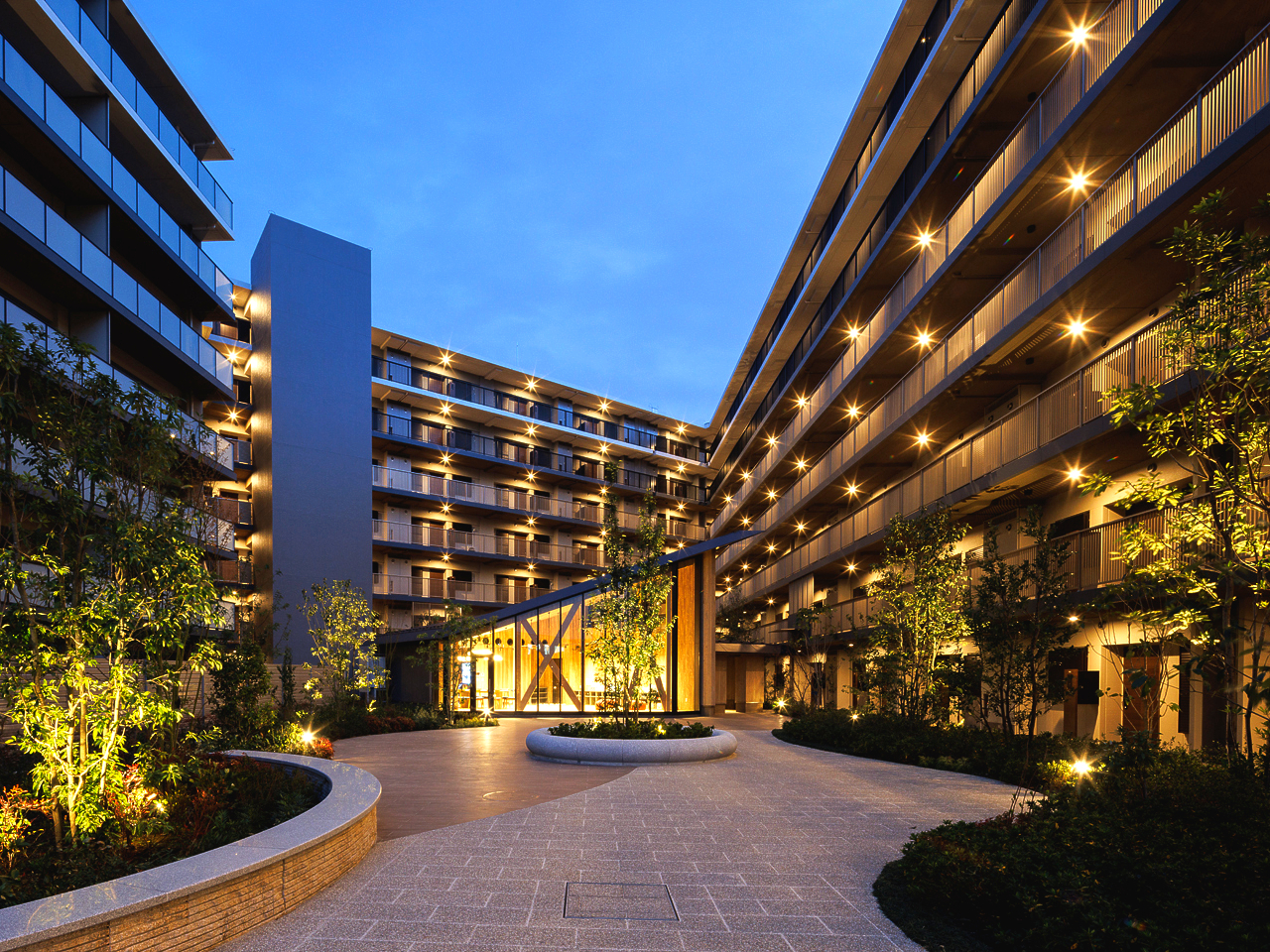 ﾌﾞﾗﾝｽﾞｼﾃｨ蓮田